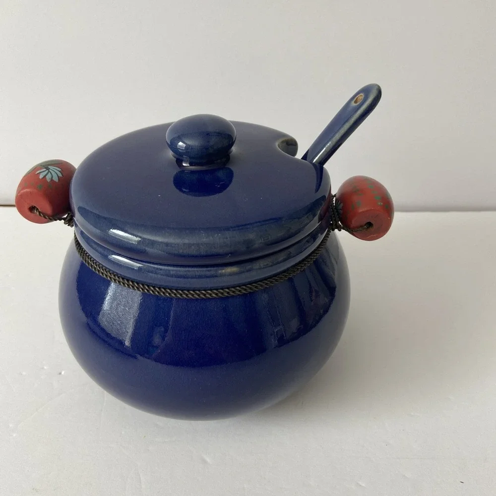 Antique Square Nest Ceramic Soup Bowl with Lid and‎ Spoon Made In China Vintage